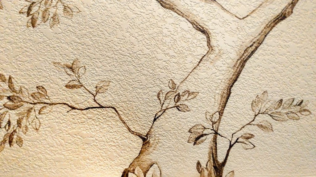 monochrome-tree-mural-golden-co-detail Detail of relief-style tree branches in monochrome mural in Golden Colorado home by Yulia AVgustinovich